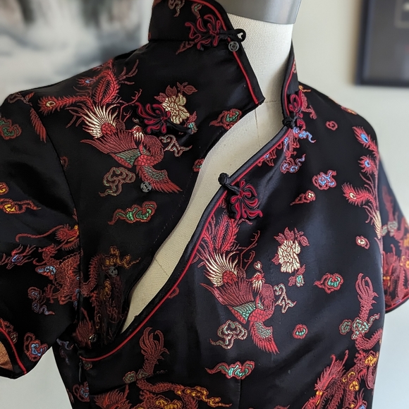 Handmade Oriental Dress - Picture 8 of 10